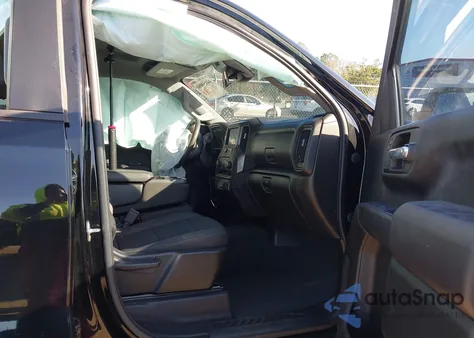 2023 Chevrolet Silverado 1500 2Wd Short Bed Custom z USA, uszkodzony, nr VIN 1GCPABEK4PZ208504